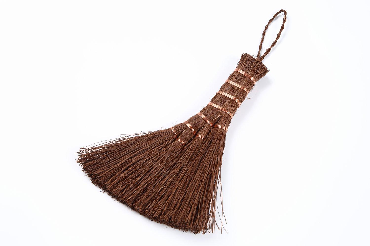 Мини-метла для ладони бренда Yaguruma