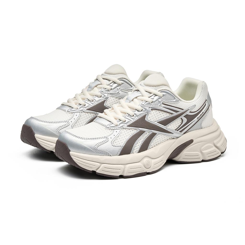 Reebok Cushioning Slip Resistant Abrasion Resistant Low top Chunky Sneakers Unisex 26U1255MJ
