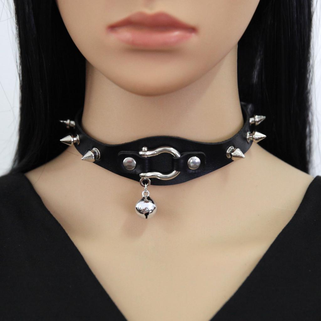 Collana girocollo nera borchiata Rivetto Borchia Punk Rock Campanellino Ecopelle Gotico Collare Donna Chocker Ragazze Harajuku Costume Gioiello Gotico