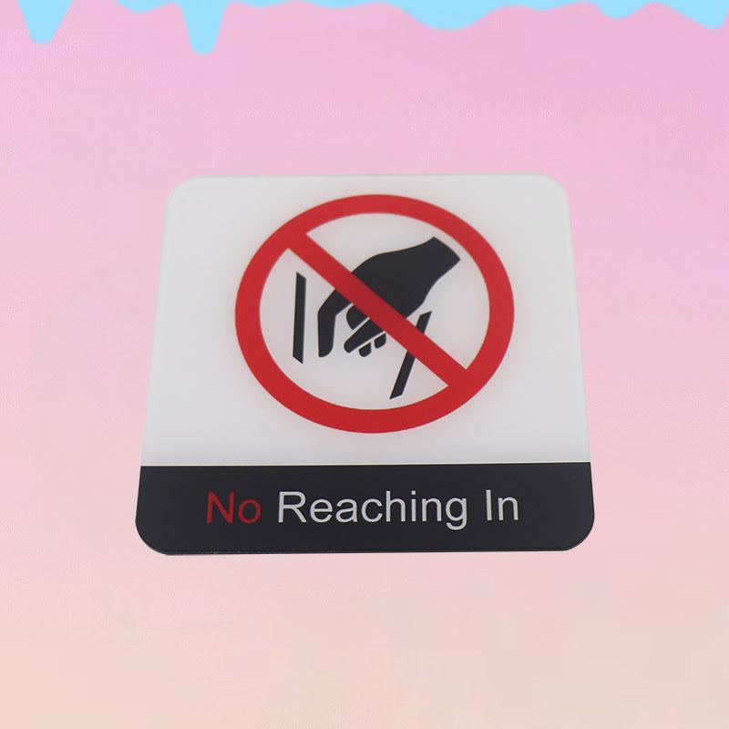 Pop Black Acrylic Creative Signage No Reaching In Sign Wall Label Sticker Warning Badge for Zoos Aquariums Rotating equipment Power distribution boxes
