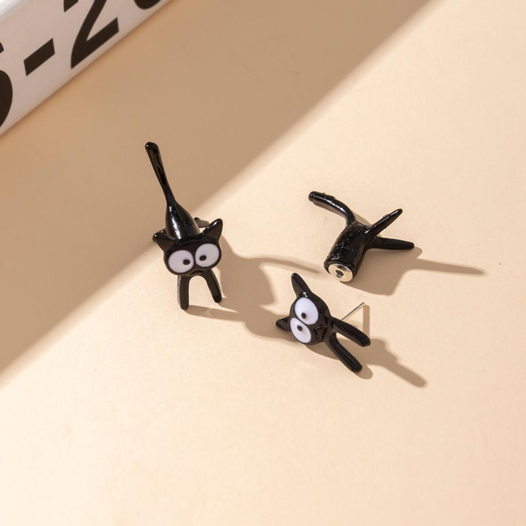 Fashionable And Versatile Plastic Black And Ear Stud Earrings