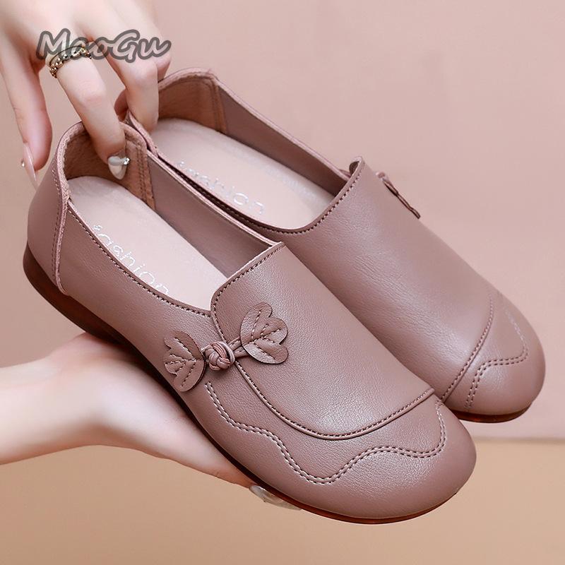 Fashion New Fashion Mom Shoes Slip on Soft Sole Low Heel Loafers Comfortable Casual Shoes for Women's Spring Autumn Zapatos De Mujer 35