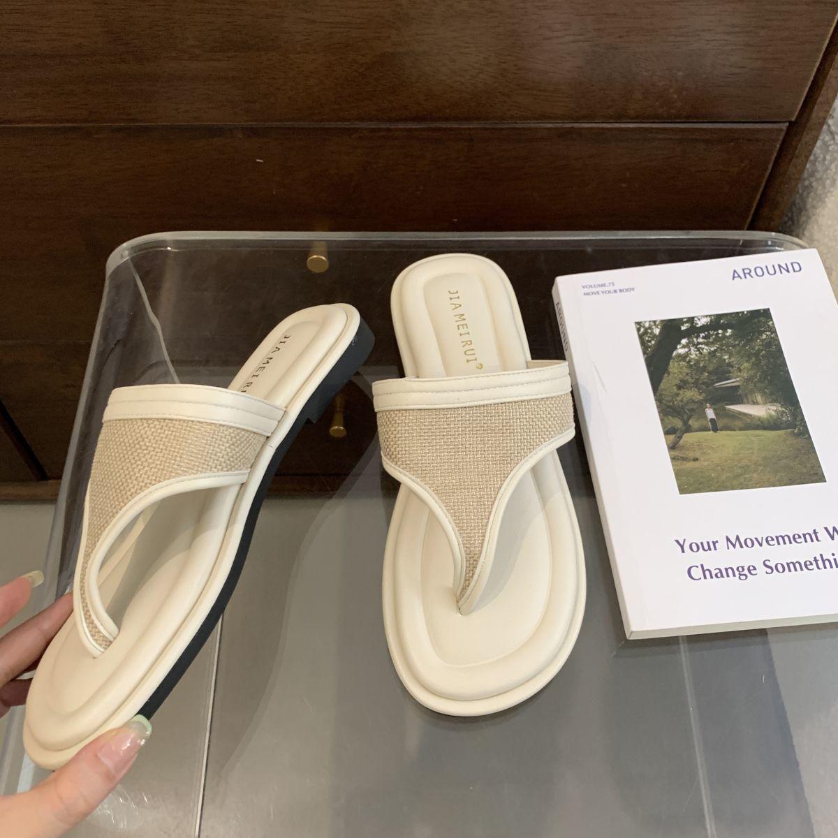 

Casual personality Roman shoes flat toe cool slippers women s summer wear seaside casual beach shoes fashion sandals 40