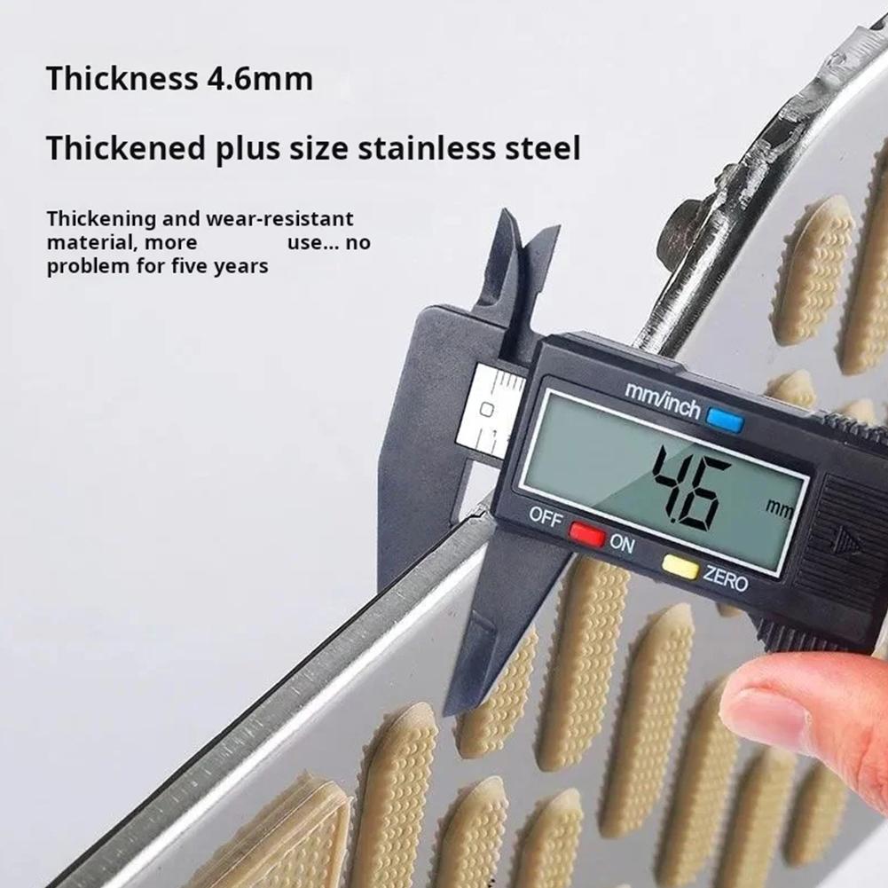 Universal 1pcs Stainless Steel Car Wear-resistant Pedal Thickened Pedal Board Main Cab Metal Repair Protective Foot Mat