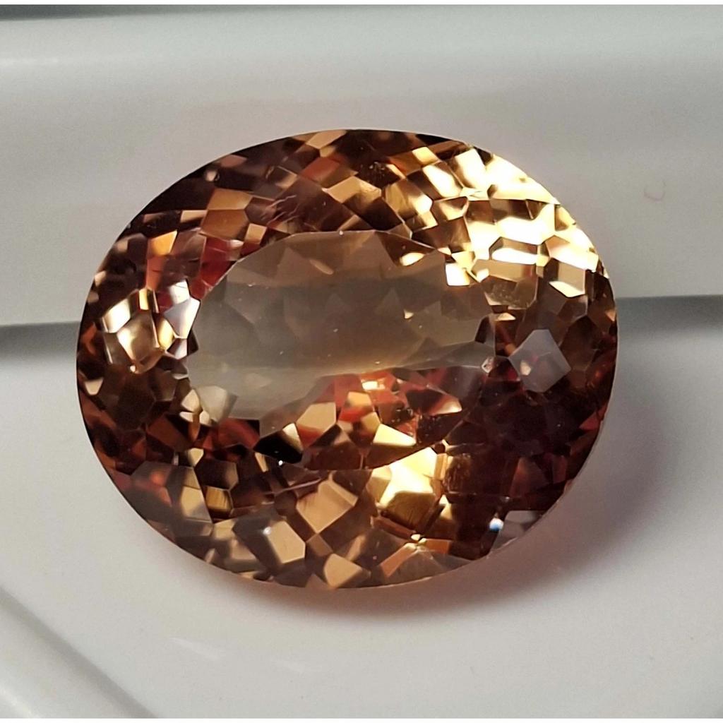Certified Natural Padparadscha Sapphire Oval Cut 14-16 Ct Stunning Gemstone