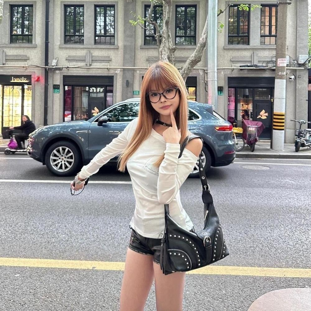 Y2K Millennium Spice Girl Liuding Underarm Bag Fashion Retro Old Shoulder Tote Bag French Popular Messenger Bag Women