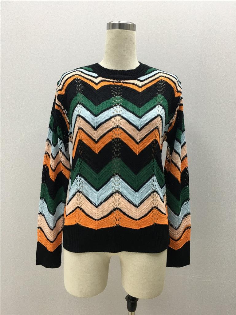 Women's Fashion Sweater With Loose Stripes And A Knit Round Neck