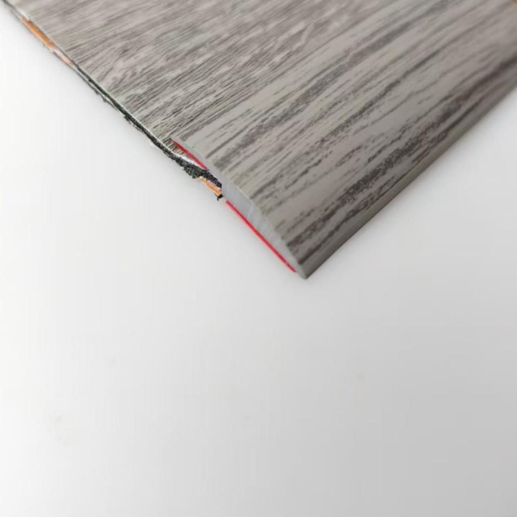 1 Stück 1m/2M/3M Selbstklebende Bodenübergangsleiste, Flexible Kante mit Holzmaserung für Teppich, Laminat & Böden, Schwellenwert