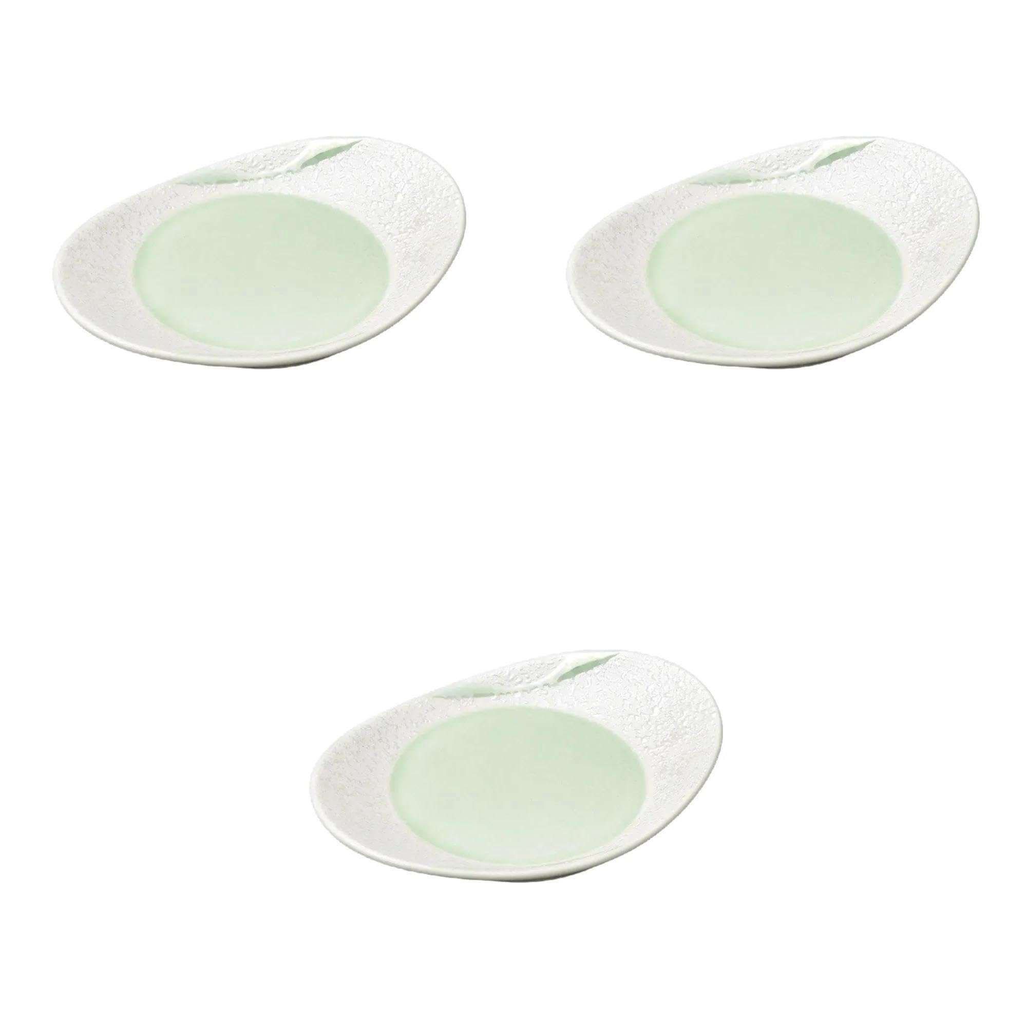 

Набор из 3 овальных маленьких тарелок с люстром «Проточная вода» x 9 x 2 Маленькие тарелки Арита-яки Setomonohonpo (зеленый) [12,2 см]