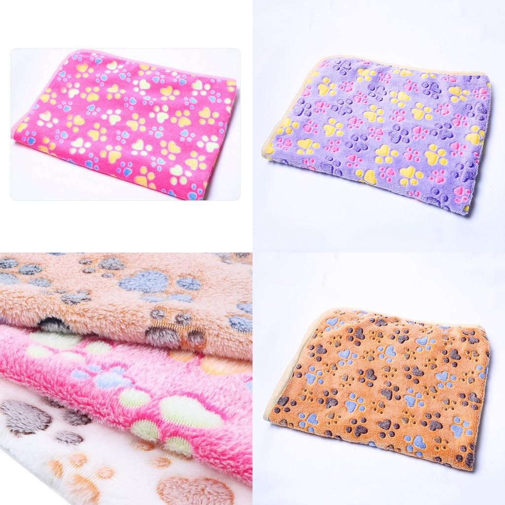Coral Velvet Dog Kennel Pad Pet Blanket For Autumn And Winter Warm And Comfortable