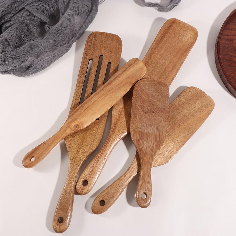 Natural Wood Long Handle Spatula Non Stick High Temperature Resistant Baking Scraper Heat-resistant Thickened