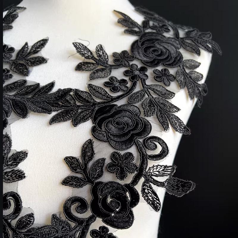 1 Par Broderiklistremerker Klesstilbehør Brudekjole DIY Kantblonder 16*36CM Syapplikasjon