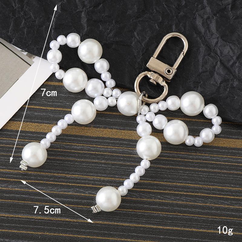 Creative Pearl Bow Pendant Keychain: Exquisite Gift Accessory for Bag or Phone Case