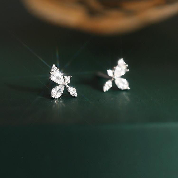 2022 Trendy 925 Sterling Silver Leaf Stud Earrings for Women: Sweet and Fresh Summer Style