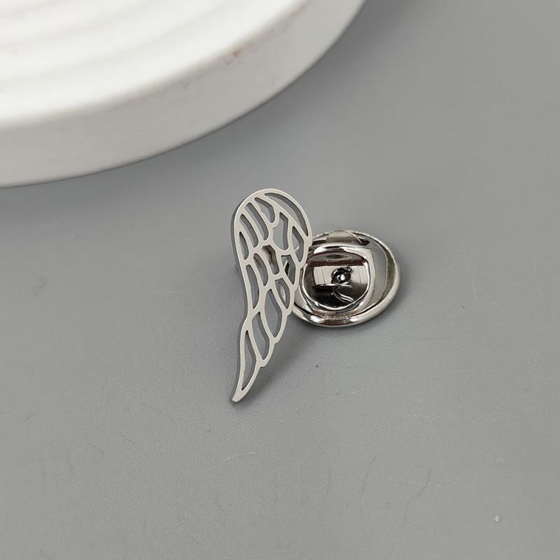 Hollow Feather Brooch Cufflinks Fashionable Creative Personality Simple Cutting Design Color Preservation Suit Coat Accessories 14k