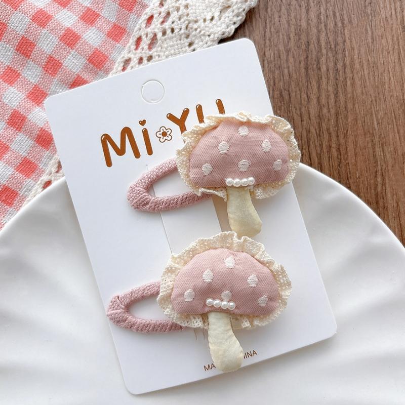 2 szt./zestaw Kreskówkowe Klipsy do Włosów Truskawka Grzyb Dla Dziewczynek Różowe Wsuwki Dziecięcy Klips Boczny Śliczne Akcesoria do Włosów Dziecięca Gumka do Włosów Uchwyt do Kucyka dla Dziewczynki