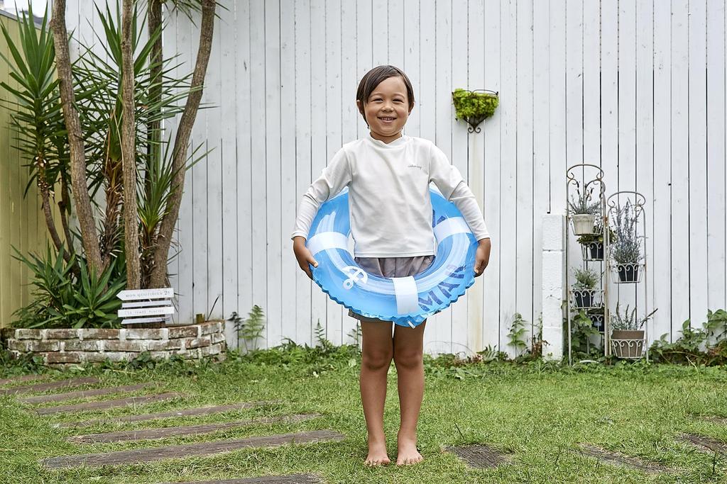 Igarashi 60cm Inflatable Ring, Clear Marine Style, with Rope, RGE-60D