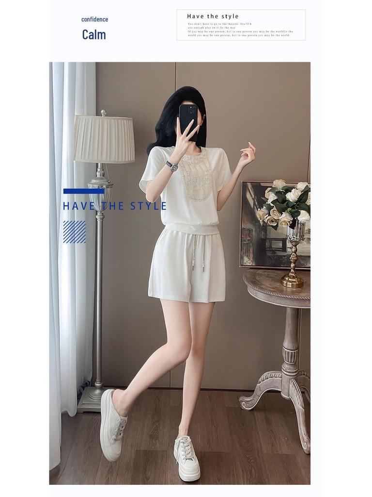 Petite Women's Trendy Black Short Sleeve Rhinestone Two-Piece Sportswear Set