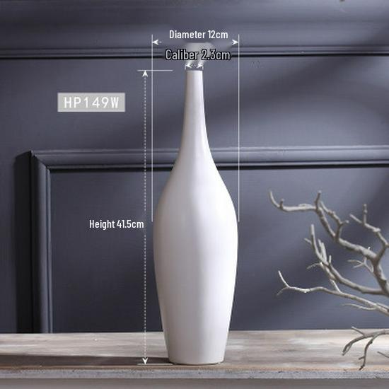 Black & White European Style Ceramic Vase for Minimalist Flower Arrangements