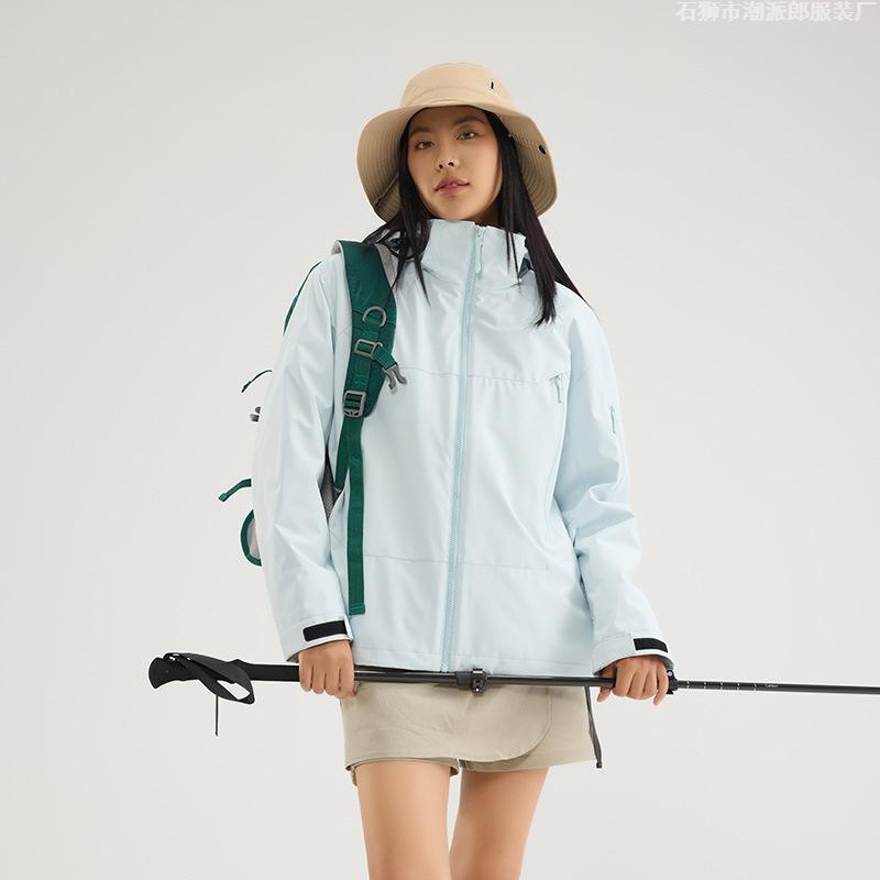 Jacket Women's Three-in-one Waterproof, Windproof and Warm In Autumn and Winter, Two-piece Mountaineering Suit Fashion Couple Coat Male