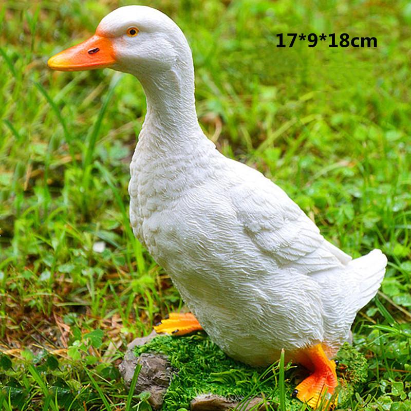 Cute Resin Duck Figures Garden Decoration Outdoor Statue Yard Decoration for Pool Home Garden Pool Pond Home Decoration Gift