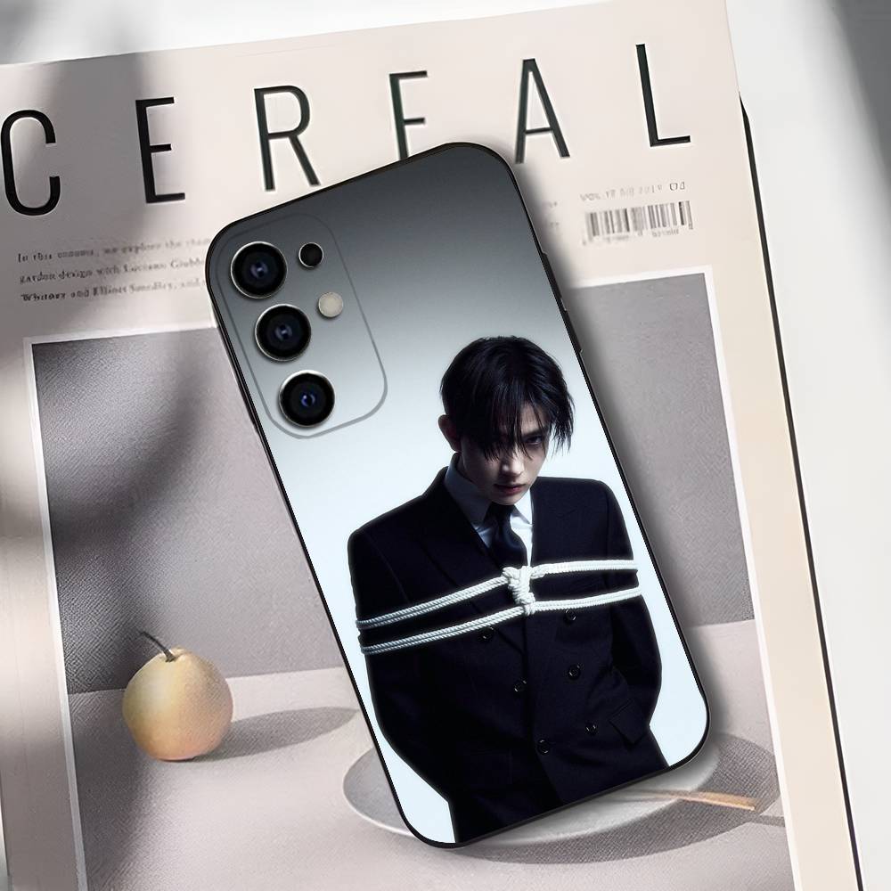 H-Heeseung L-Lee Phone Case For Samsung S25,S24,S21,S22,S23,S30,Ultra,S20,Plus,Fe,Lite,Soft Black Cover