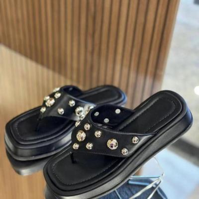 Calzado para mujer – Sandalias