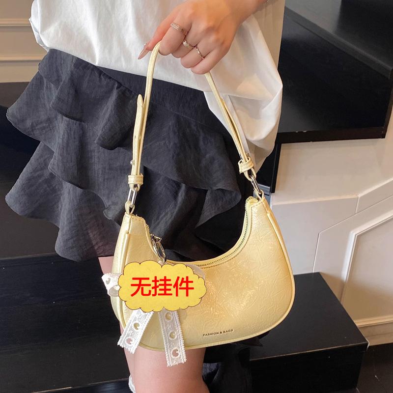 

French niche underarm bag women s fashion simple women s bag leisure commuting versatile messenger bag women s shoulder bag