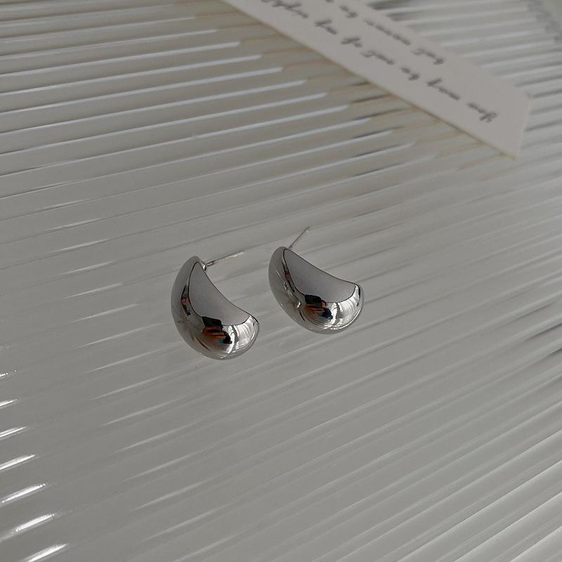 European and American Simple Geometric Beanie Stud Earrings Personalized Trend Earrings Metal Cold Wind Earrings Women