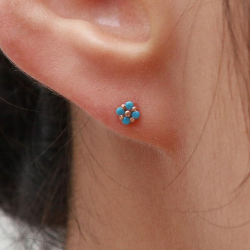 Less Is More 14K Gold Blue Flower Earring & Piercing