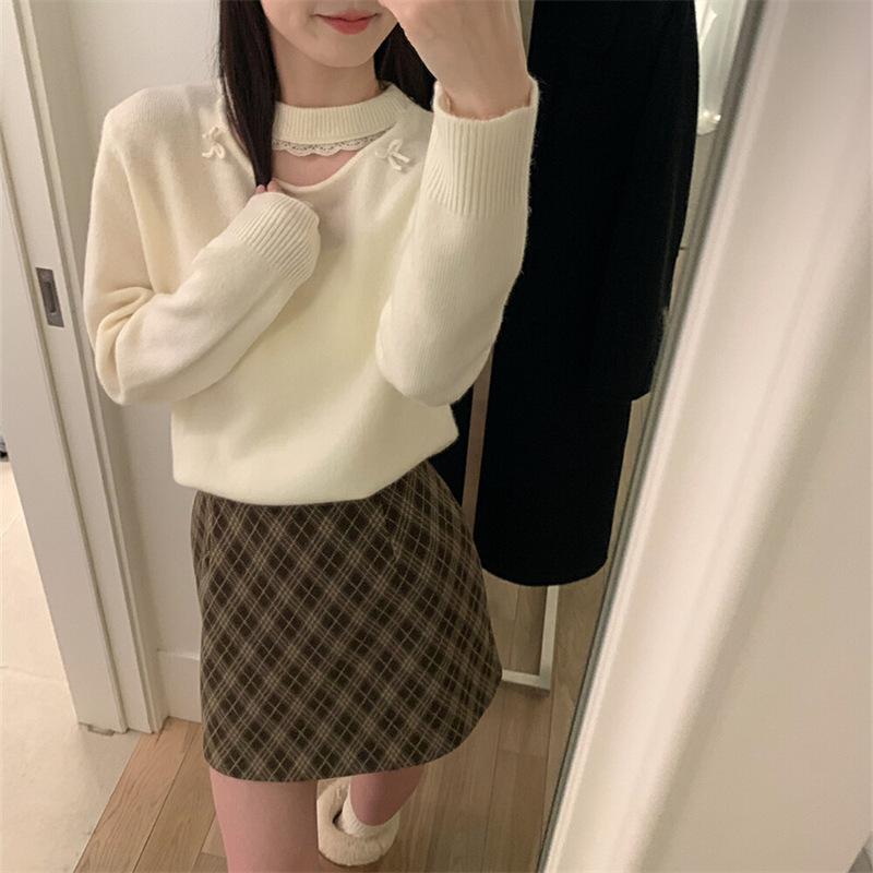 Gentle and Chic Lace Splicing Neck Design Sweater Women's Spring and Autumn New Bow-exposed Collarbone Knitted Top