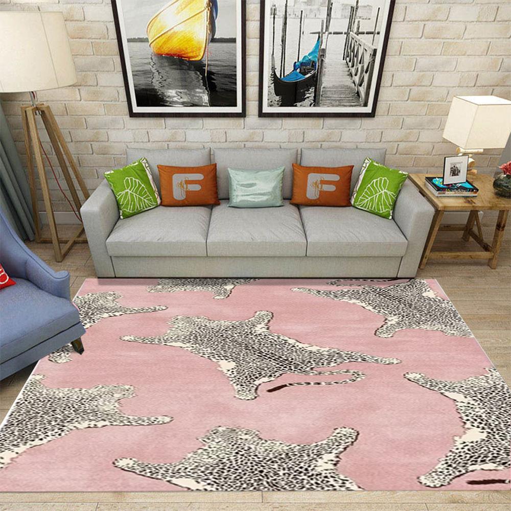 Luxurious Pink Leopard Carpet, Non-Slip Washable Foldable Rug for Living Room Bedroom Beside Cloakroom Polyester Floor Mat