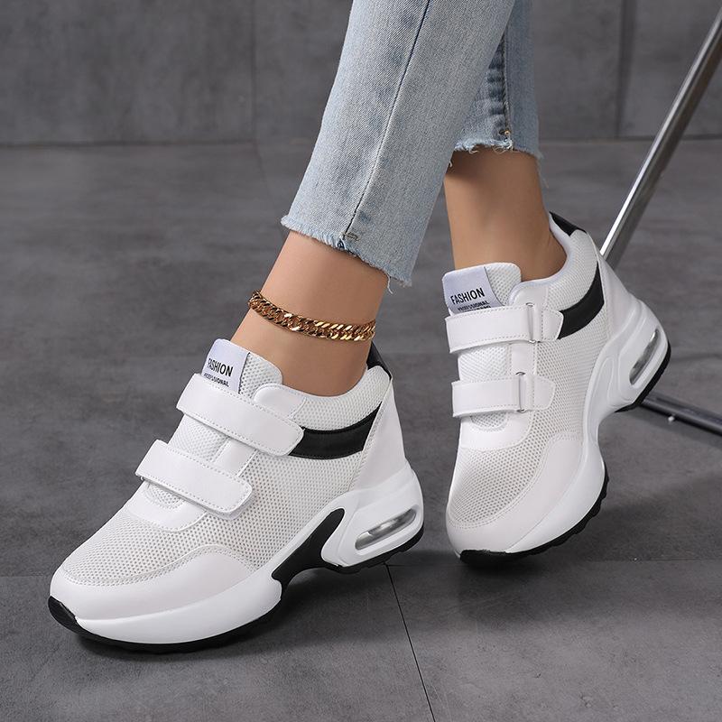 

Inner height-increasing little white shoes women s fashion 2025 spring and autumn new thick-soled versatile comfortable casual sports shoes women 42
