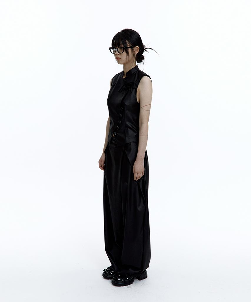 Kasiko Pintuck Asymmetric Trousers Black