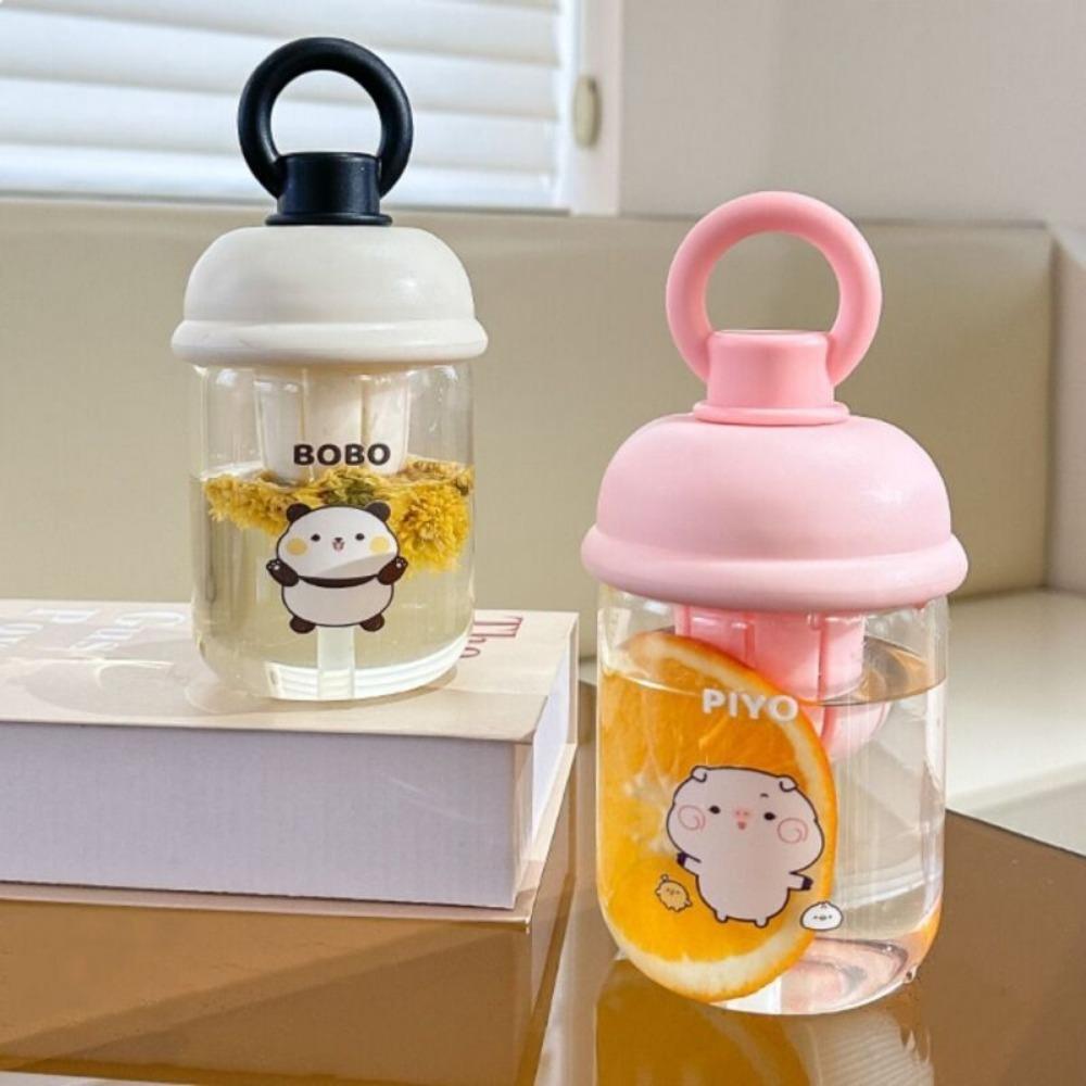 

Circle Plastic Water Bottle Plastic Straw Cup Cute Drinking Bottles white-500ml