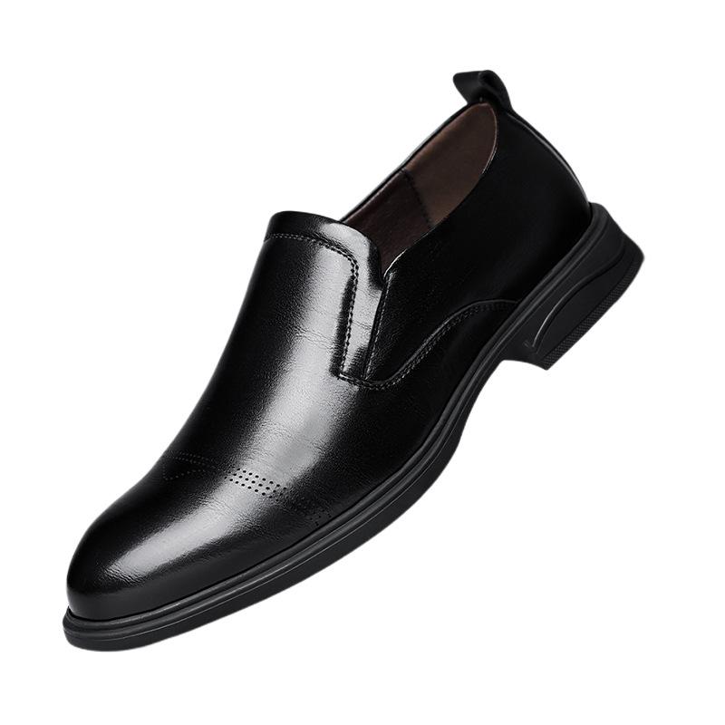 

Men s Shoes Leather Shoes Gentleman s Dress Casual Shoes Spring Low-top Foot Carving Cowhide Surface Pointed Brock Shoes 44 чорний