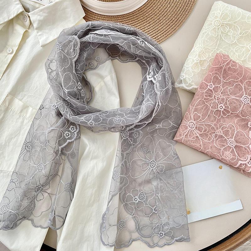 Dünner, frischer und eleganter Retro-Schal mit bestickter Spitze im koreanischen Stil, einfarbiger Gaze-Schal, Kunstschal