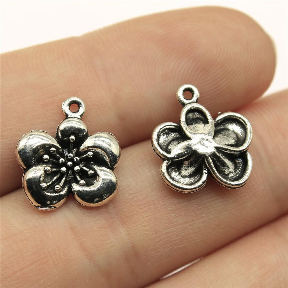 20 Stück Blumenanhänger Antiksilberfarbe Sonnenblumenanhänger Schmuck DIY Gänseblümchen-Anhänger Für Armbandherstellung