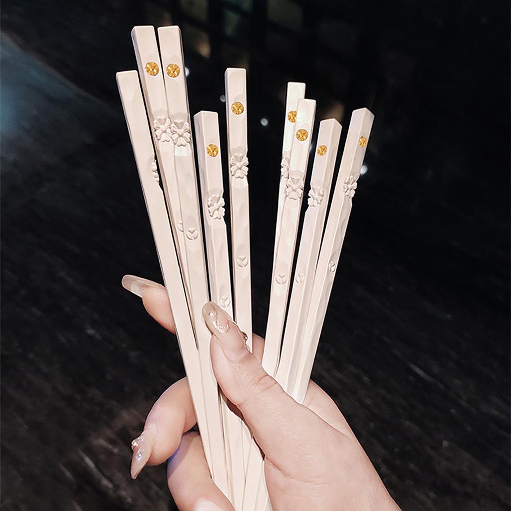 5 Pairs White Gold Chopsticks Set Healthy Korean Sushi Sticks Chopsticks Reusable Non-slip Chopsticks For Party Hotel Restaurant