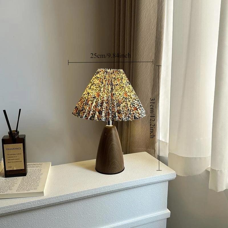 

Pleated Retro LED Table lamp Room Decoration Night Lamp USB For Home Living Bedroom Bedside Decorative Simple Desk Lighting Warm light&EU