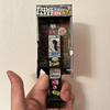 Miniature American Payphone Decoration 1/12 Scale Vintage Mini Graffiti Payphone Model Dollhouse Urban Street Phone Home Office Ornament