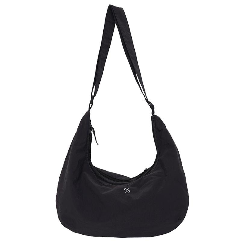 Minimalist style bag women's simple stray bag men's ultra-light nylon shoulder messenger bag casual versatile black dumpling bag
