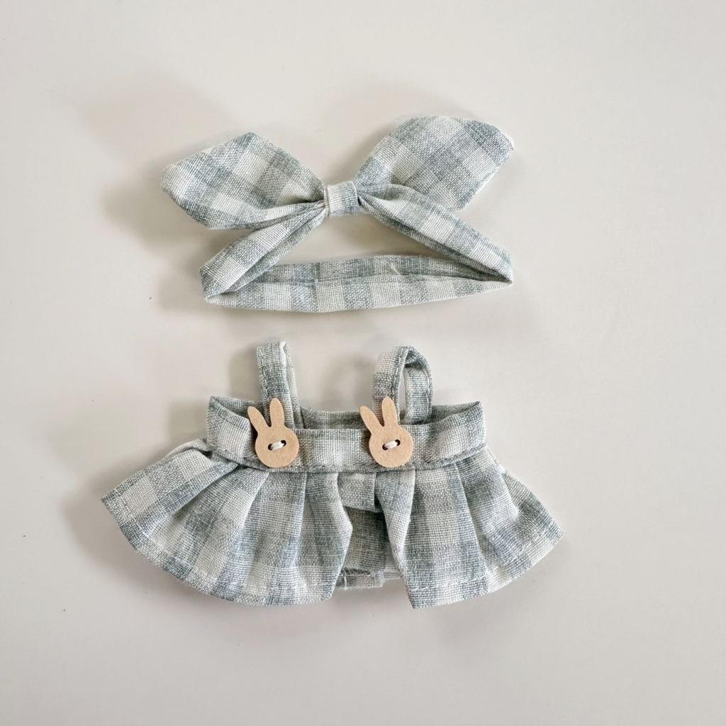 Only Clothes Second Generation Blind Box Labubu Vinyl Pendant Labubu Sitting Party Series Baby Clothes Checkered Headband Skirt