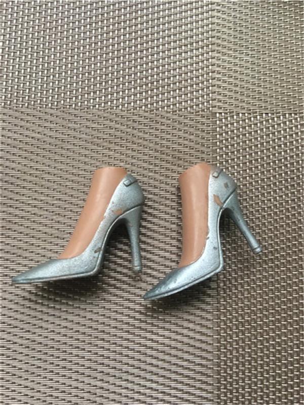Original Gelenkige Bewegliche Körper Schuhe High Heels Bunte Schuhe Jungen Mädchen Sexy Großer Monat Puppenköpfe DIY Zubehör