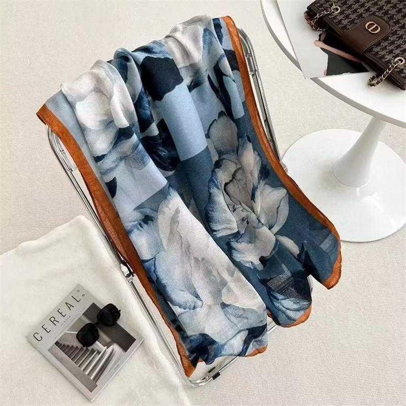 Autumn And Winter Warm Silk Wool Big Scarf For Women'S High End Double Sided Double Color Silk Wool Scarf Fashion Shawl