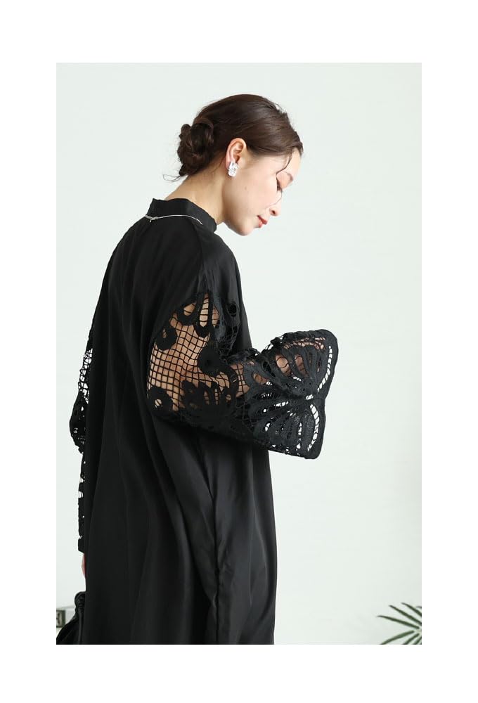 Sawa la mode A dress with lace and fashionable long Free á - stylish, one-piece sleeves. Women's dress, length, lace, mode-9295, Size, Black.