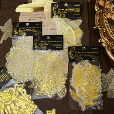 40 Pcs Bronzing Sticker Pack Golden Leaf Flowers Decorative Collage Scrapbooking Material Stick Labels Junk Journal Supplies