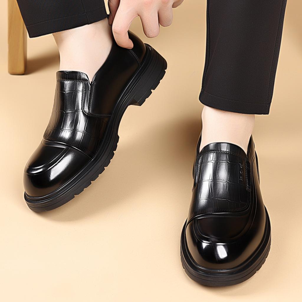 Men Business Casual Dress Shoes Classic Office Footwear for Work Commuting Meetings Weddings and Everyday Formal Wear