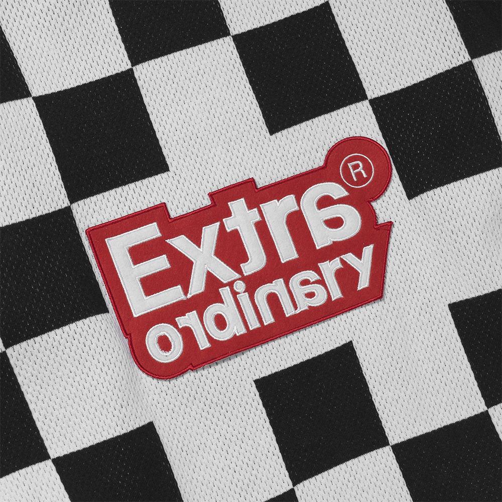 EXTRAORDINARY Checkboard Sweater Black