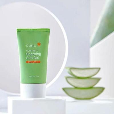Cure Aqua mírný zklidňující gel na opalování 50 ml (SPF 50+)
